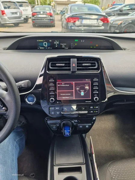 Toyota Prius+ XW50 15