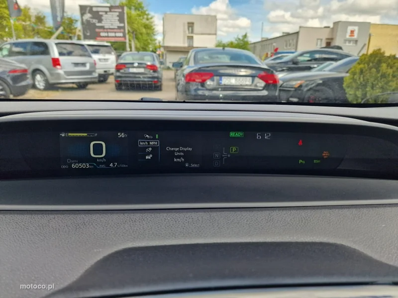 Toyota Prius+ XW50 16