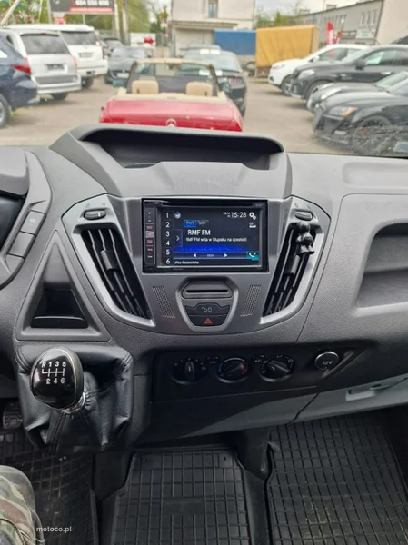 Ford Transit Custom 18