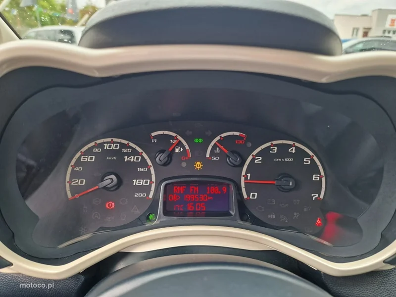 Ford Ka+ 9