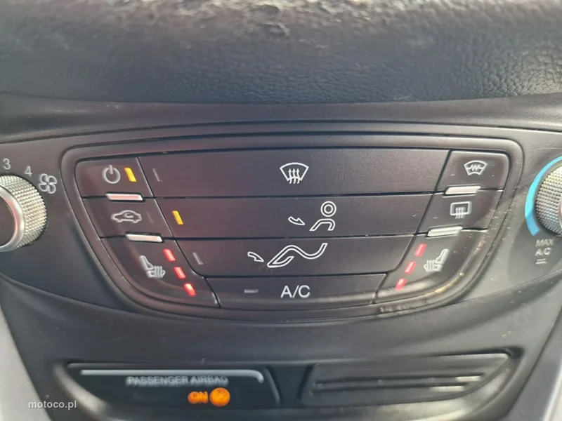 Ford B-Max 18