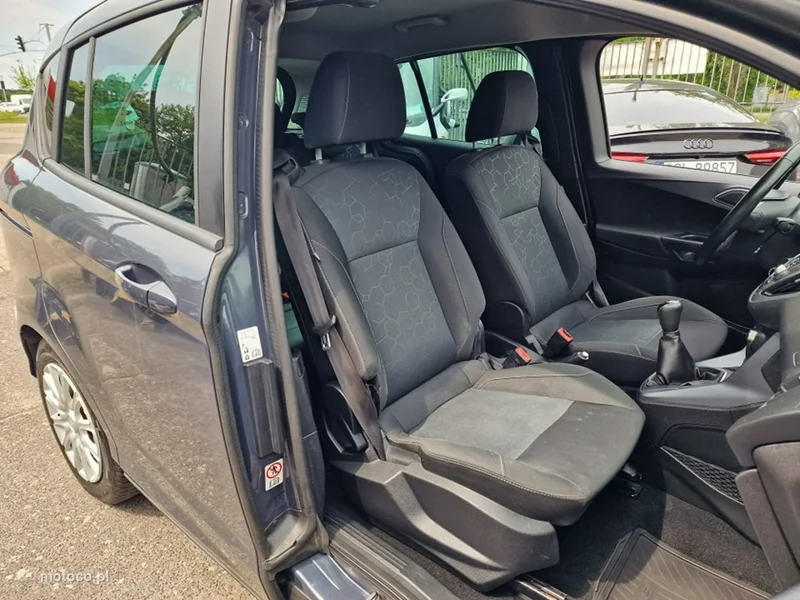 Ford B-Max 21