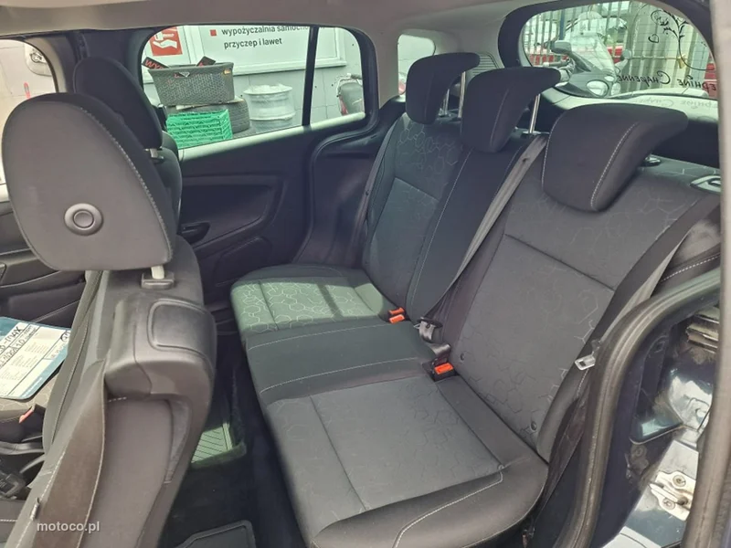 Ford B-Max 23