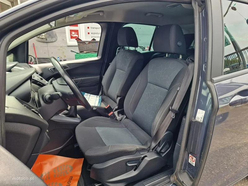 Ford B-Max 6