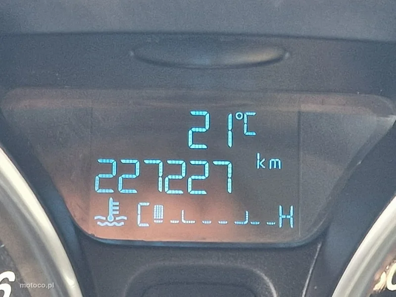 Ford B-Max 9