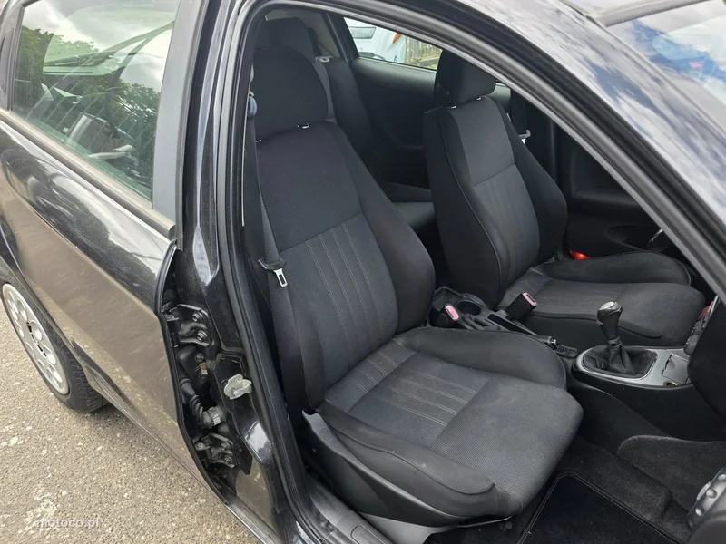 Alfa Romeo 147 16