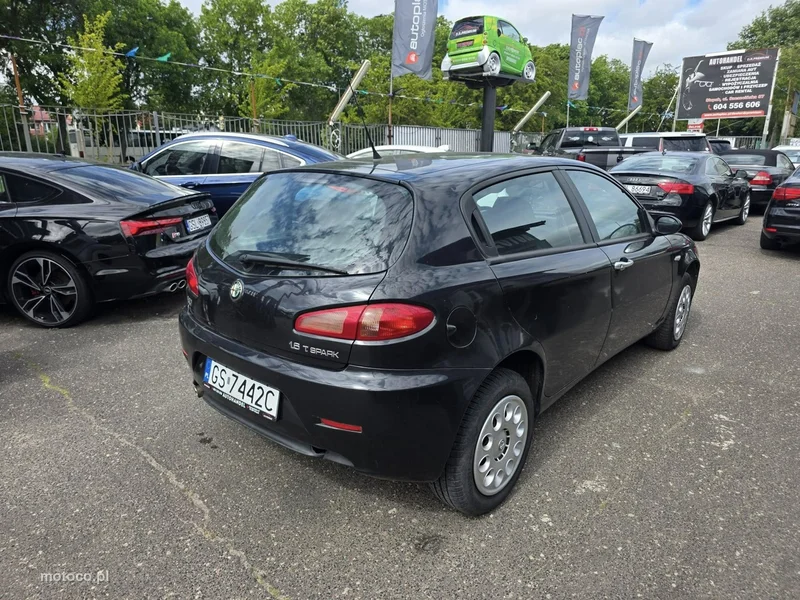 Alfa Romeo 147 4