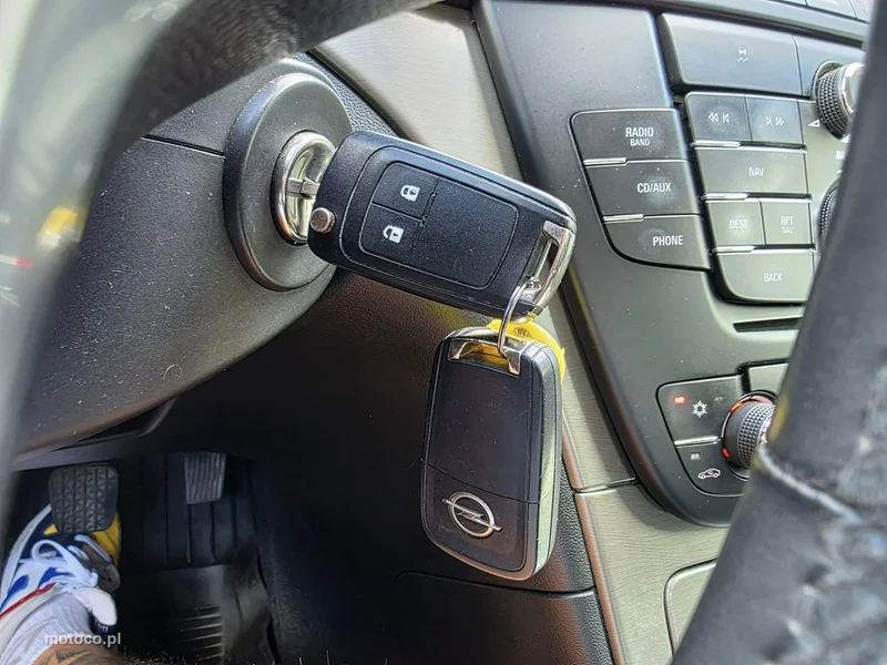 Opel Insignia A 16