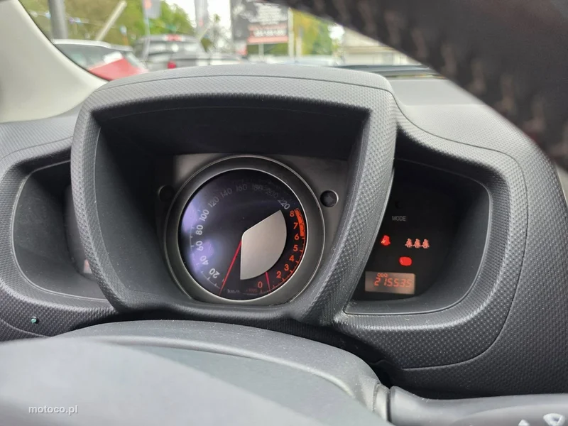 Toyota Urban Cruiser 9