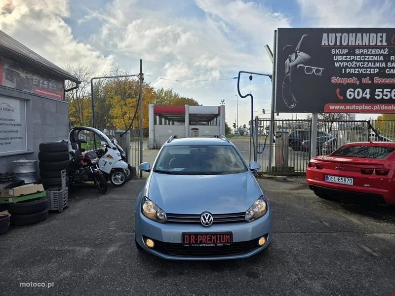 Volkswagen Golf VI 2
