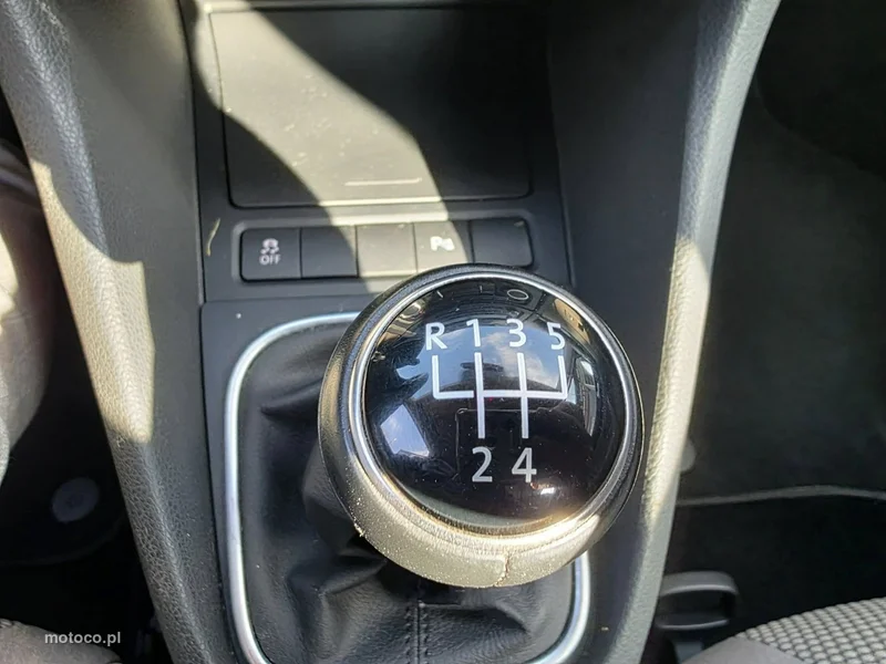 Volkswagen Golf VI 20