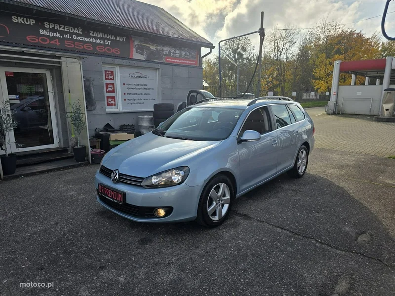 Volkswagen Golf VI 3