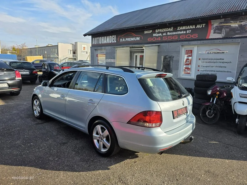 Volkswagen Golf VI 4