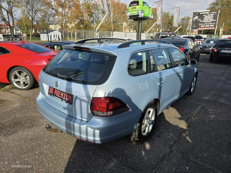 Volkswagen Golf VI 5