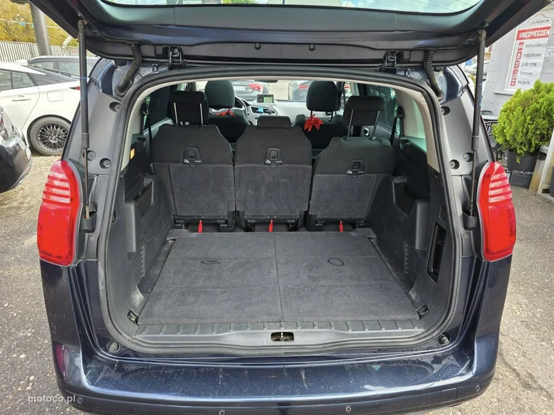 Peugeot 5008 30
