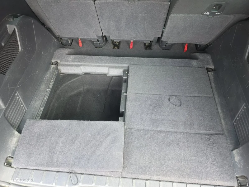 Peugeot 5008 31
