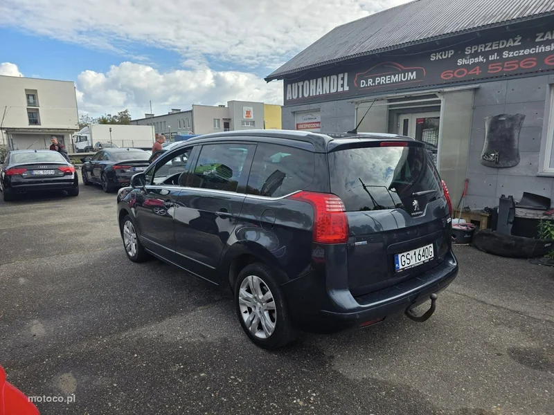 Peugeot 5008 6