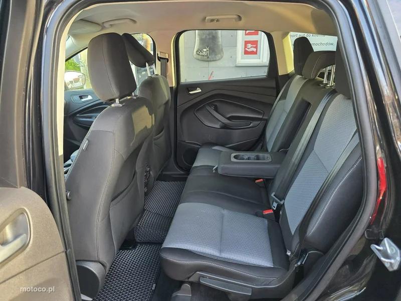 Ford Kuga II 28