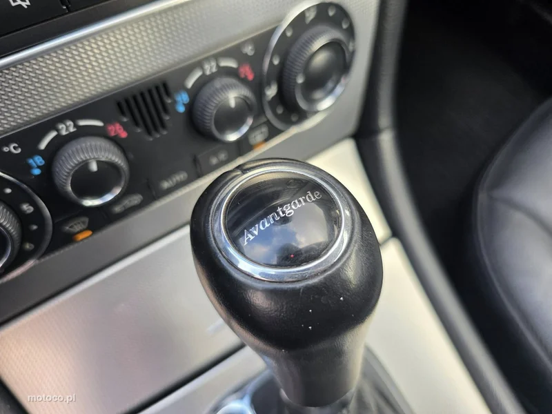 Mercedes-Benz CLK C209 CLK 200 24
