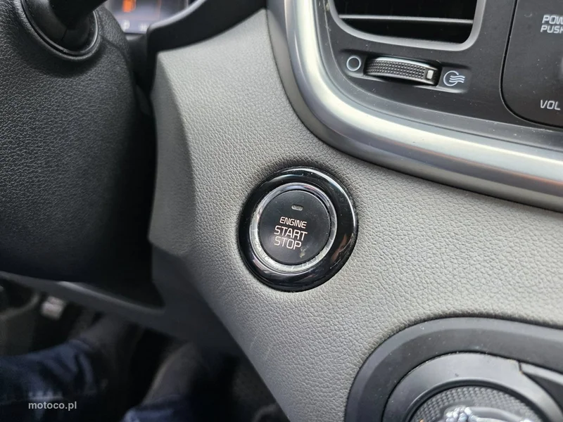 Kia Sorento 16