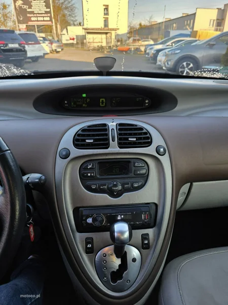 Citroen Xsara Picasso 13