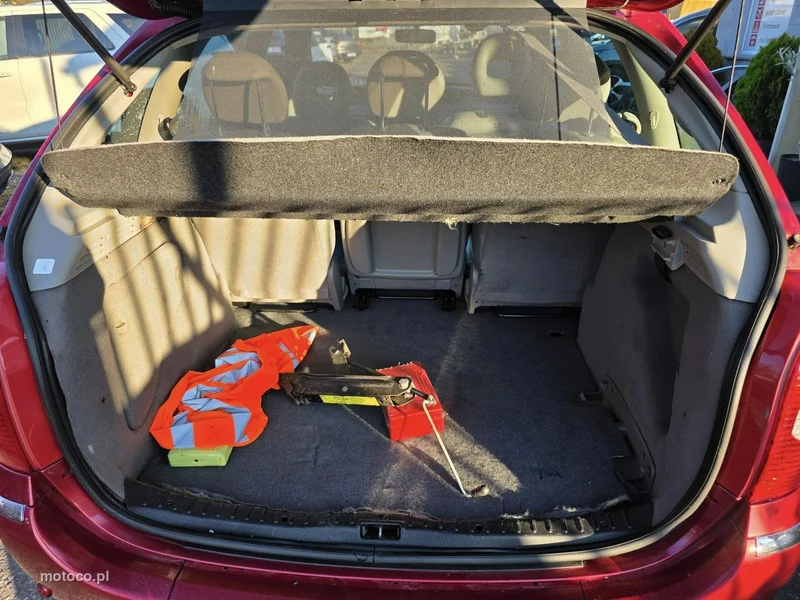 Citroen Xsara Picasso 24