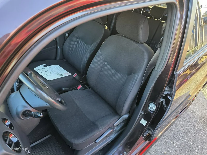 Daihatsu MATERIA 6