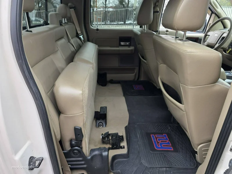 Ford F150 31