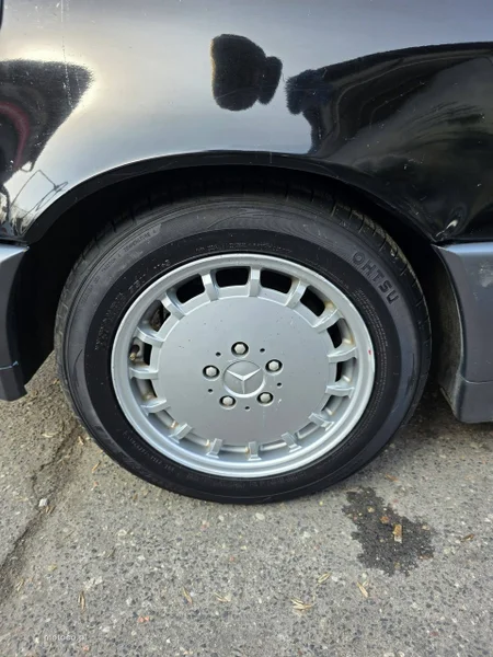 Mercedes-Benz SL R129 SL 300 25