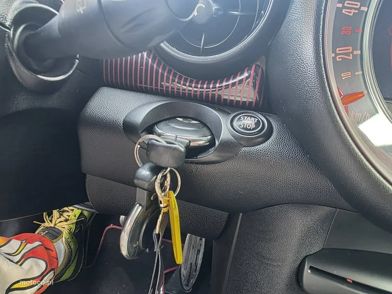 MINI Clubman 14