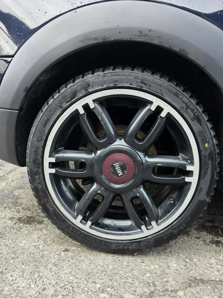 MINI Clubman 32