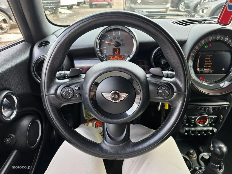 MINI Clubman 9