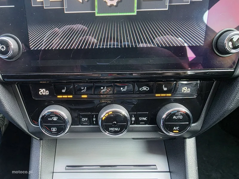 Skoda Octavia III 29