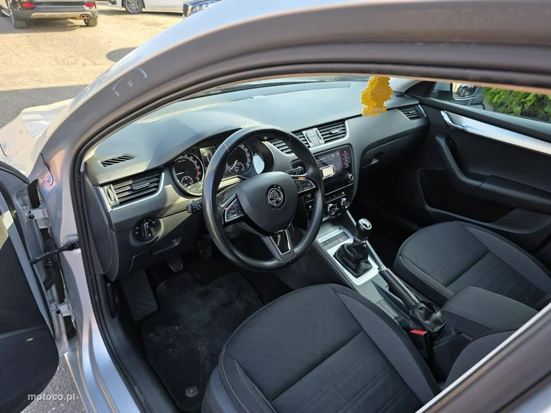 Skoda Octavia III 8
