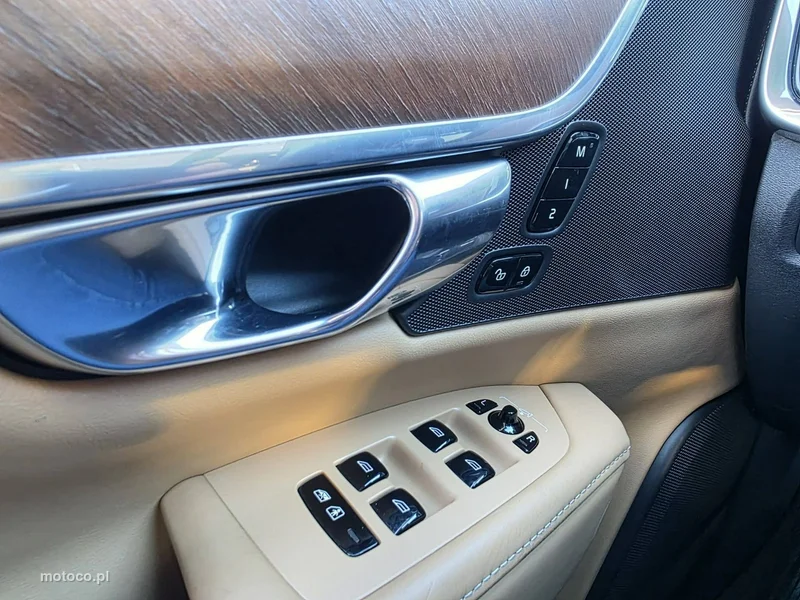 Volvo S90 11