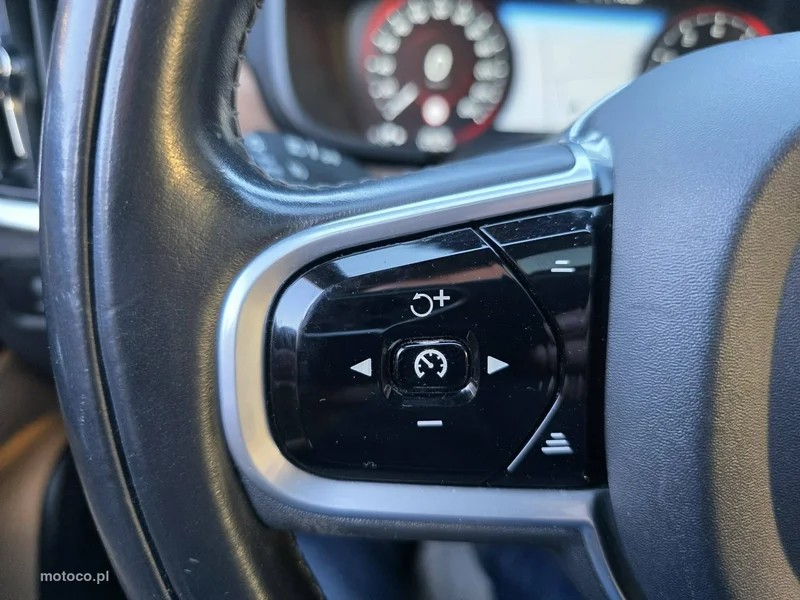 Volvo S90 13
