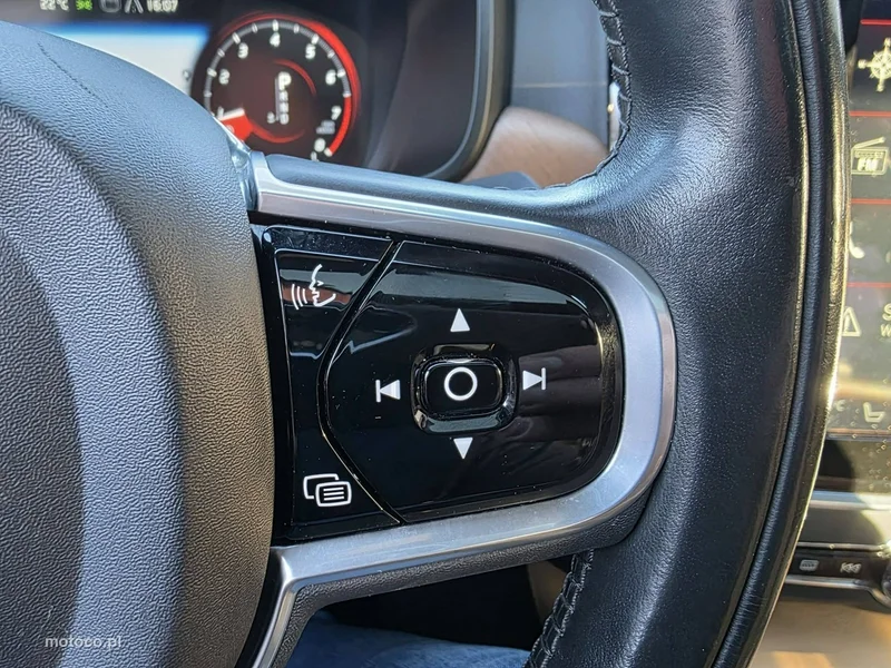 Volvo S90 14