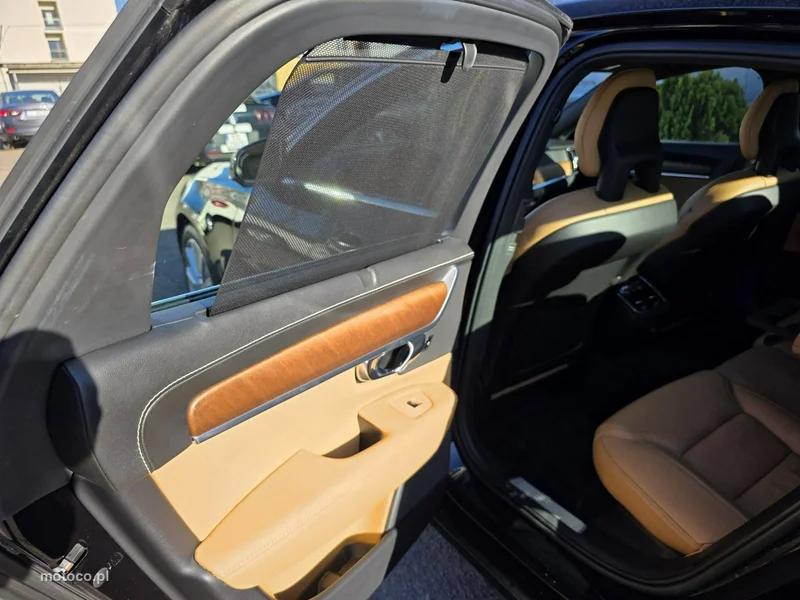 Volvo S90 31