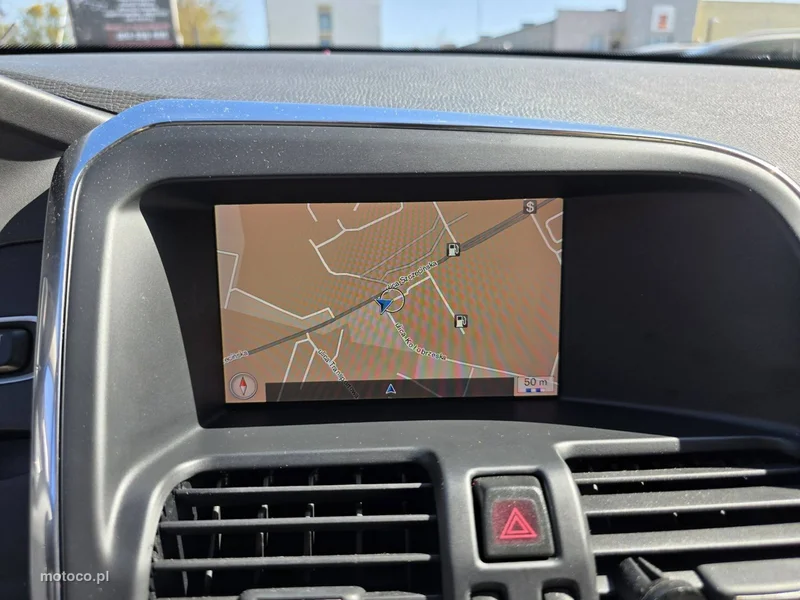 Volvo XC 60 17