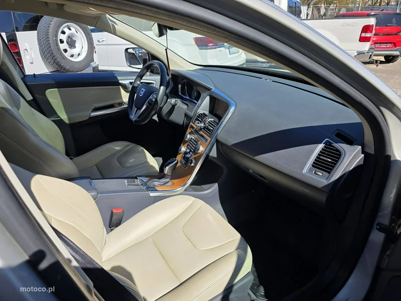 Volvo XC 60 28