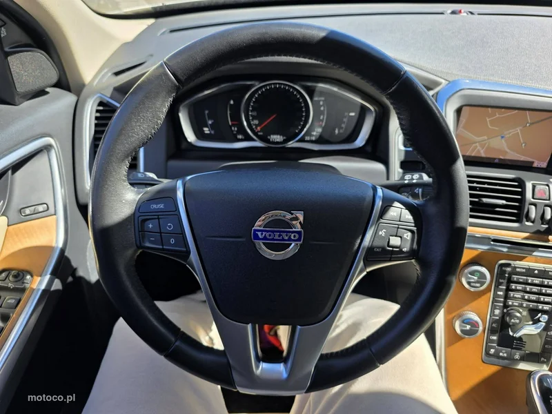 Volvo XC 60 9