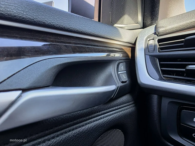 BMW X5 F15 12