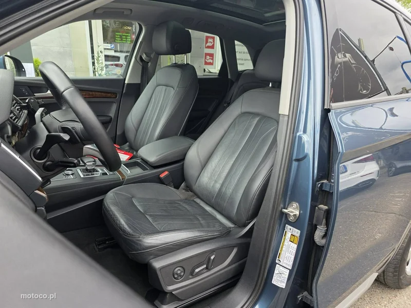 Audi Q5 FY 7