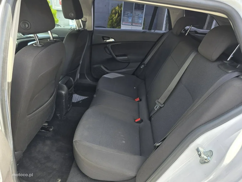 Opel Insignia A 27