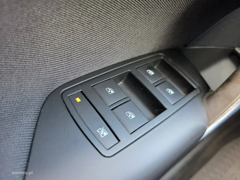 Opel Insignia A 9