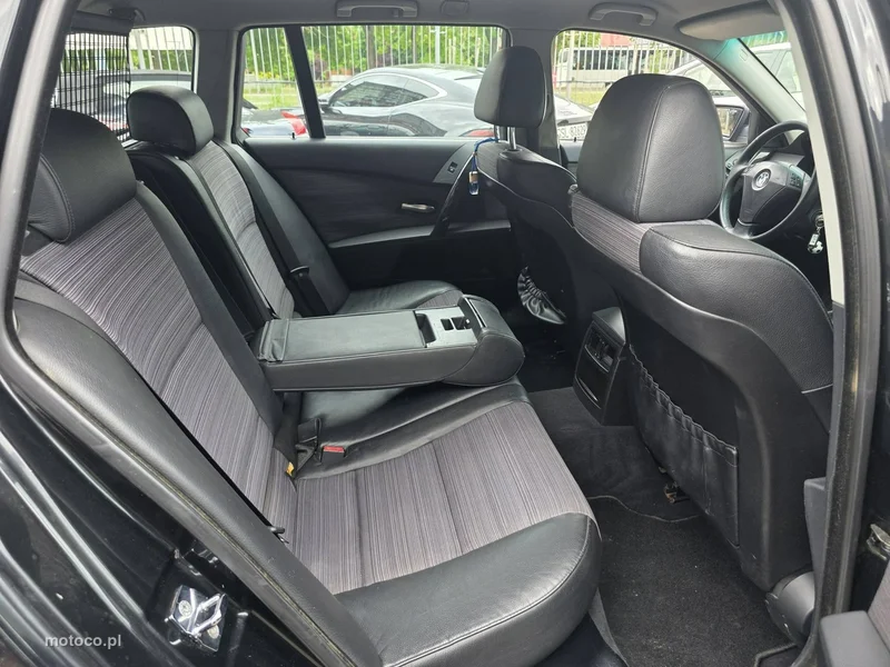 BMW Seria 5 E60 530 27