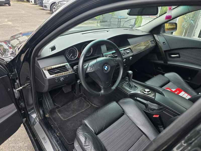 BMW Seria 5 E60 530 7