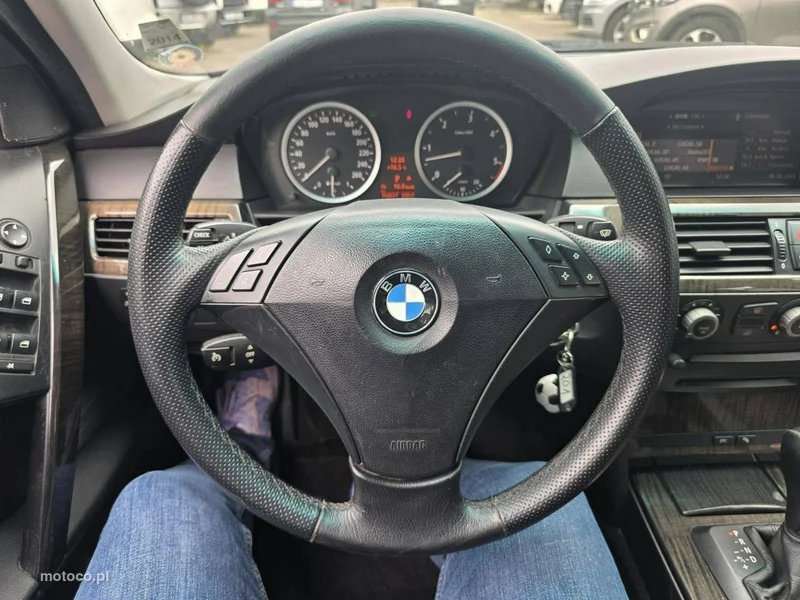 BMW Seria 5 E60 530 8