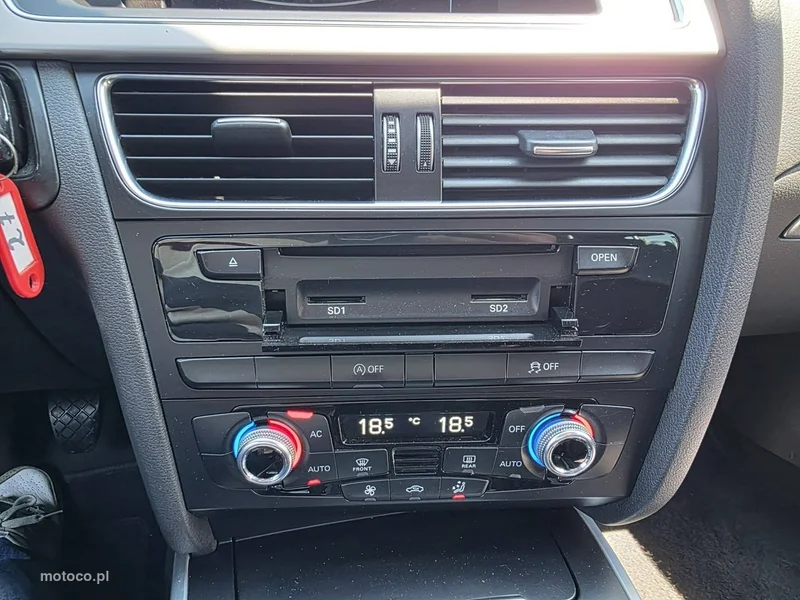 Audi A5 8T 25
