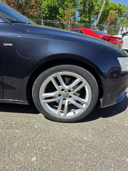 Audi A5 8T 34